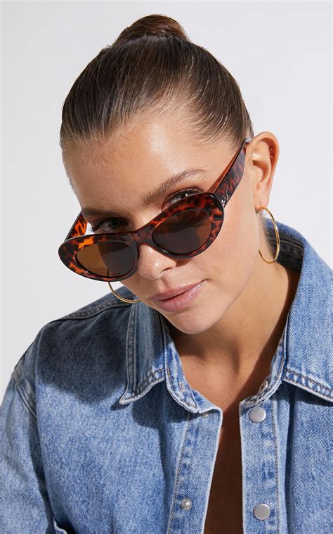 tortoise shell rounded cat eye sunglasses style 59241372